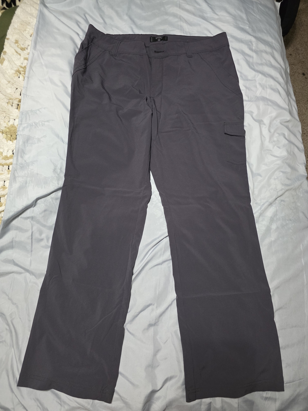 Lee Women's Straight Leg Cargo Pants in Charcoal